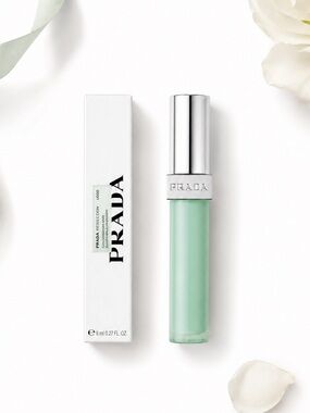 Prada Reflection Glossy Liquid Balm U000 Universal NWT SEALED